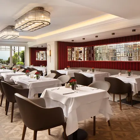 Hotel Mula 5*