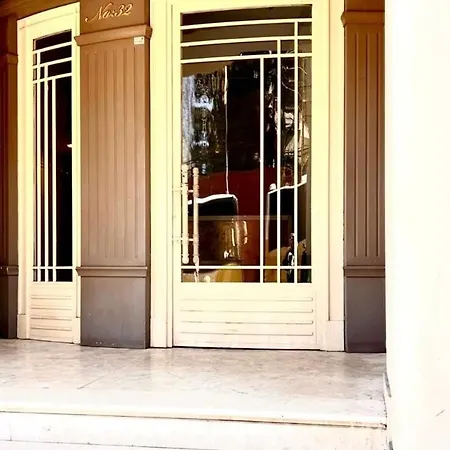 Prime Location Explore On Foot! Apartment *