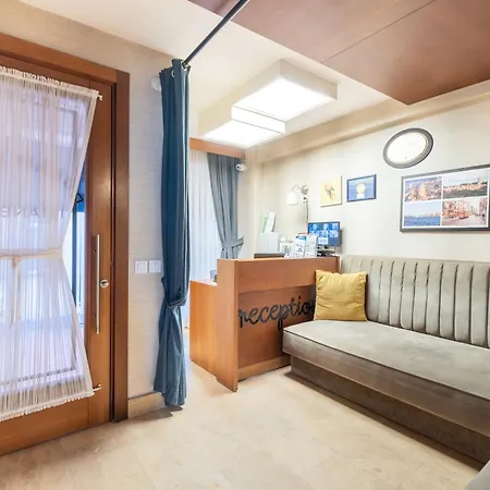 Luxery Aparment