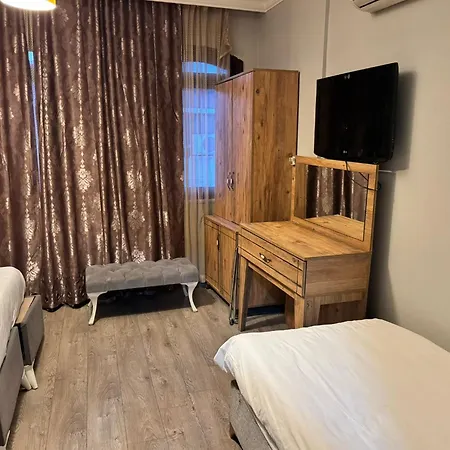Hotel Taksim Pera Pomise 2*