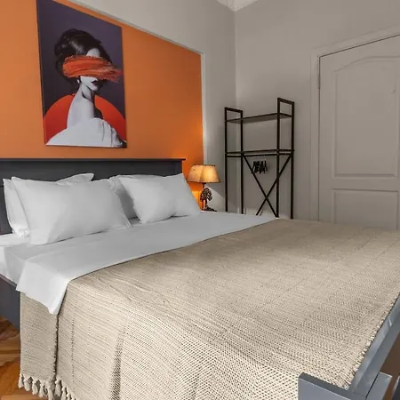 Fully Equipped & Modern Designed Spectacular 3br Apartment *