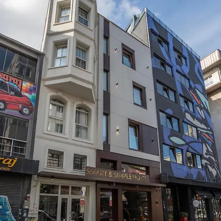 Smart And Simple Karakoy Hotel