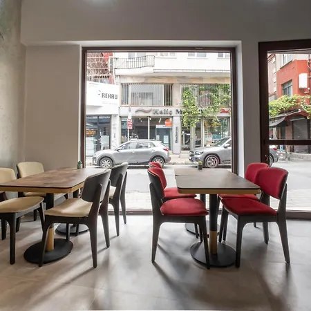 Hotel Smart And Simple Karakoy *