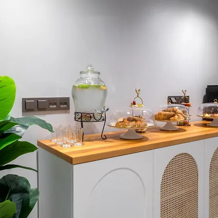 Smart And Simple Karakoy Hotel