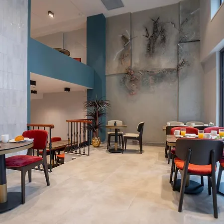 Smart And Simple Karakoy Hotel *
