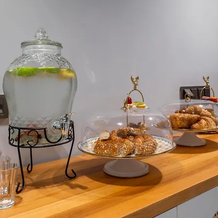 Hotel Smart And Simple Karakoy *