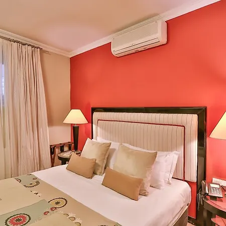 Bed & Breakfast Faik Pasha 4*