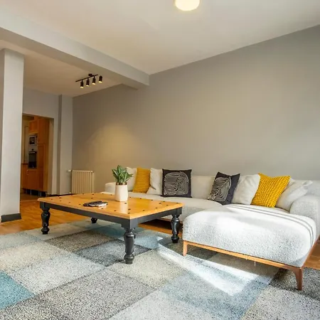 Fourlex Single Detached House - 2 Bathrooms - Location - Private Terrace * Isztambul