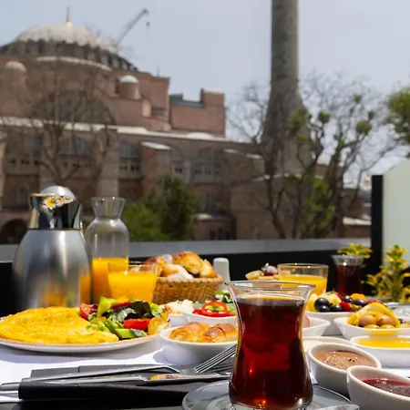 Saint Sophia Otel 4*