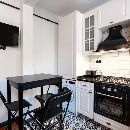 Cozy Flat With Balcony Near Istiklal Avenue اسطنبول
