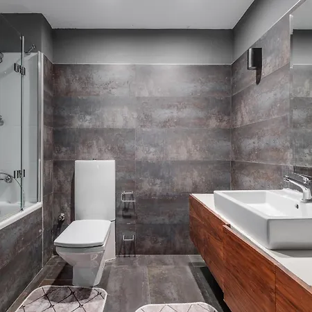 Duplex Flat W Panoramic Bosphorus View And Terrace Apartamento