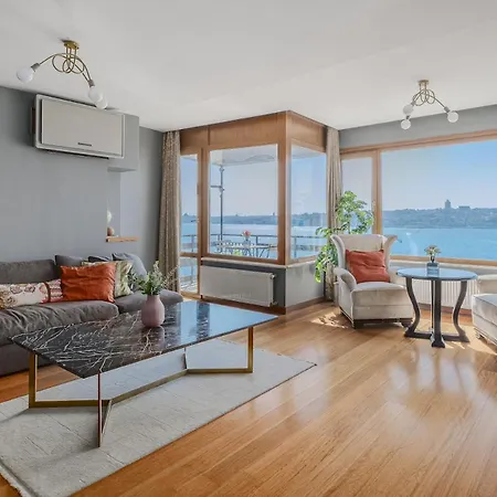 Duplex Flat W Panoramic Bosphorus View And Terrace Istambul