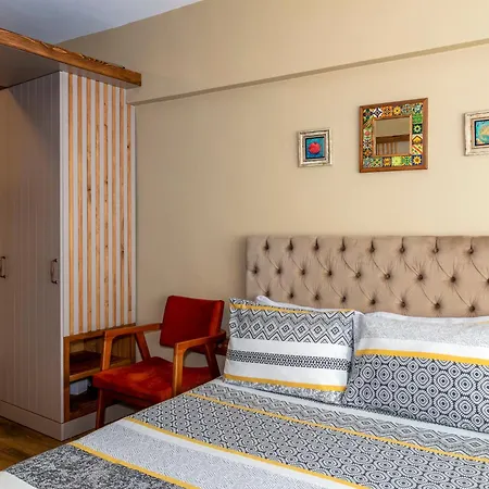 Apartment Kadikoey Modern Loft & Equipped
