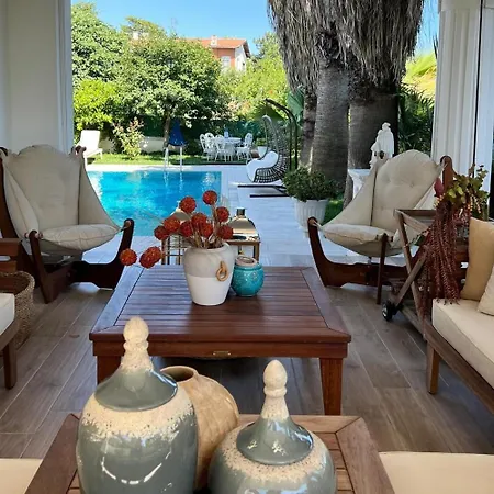Cloud Nine By Alara - Luxury Private Pool And Garden Villa Istambul