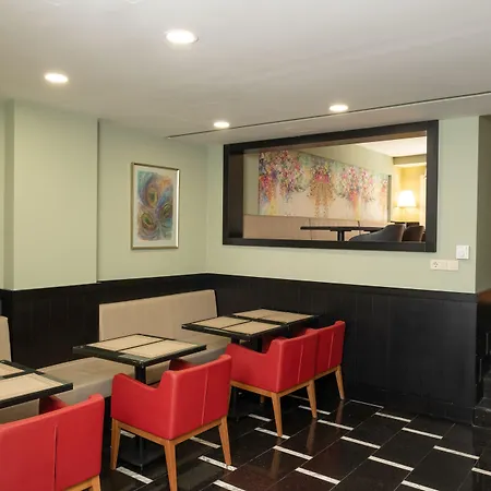 Elm 4* Стамбул