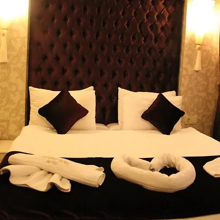 Diamond Royal 3* Istanbul