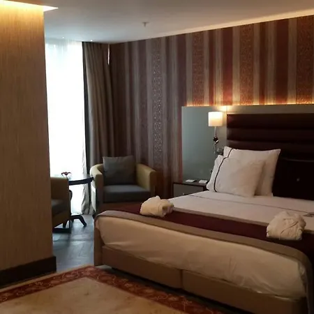 Hotel Taksim Gonen
