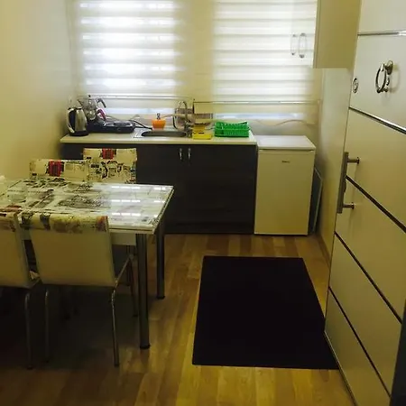 Cmy Aparthotel 3*