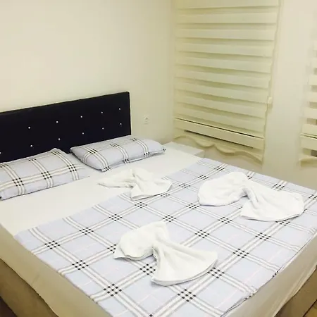 Cmy Aparthotel 3*