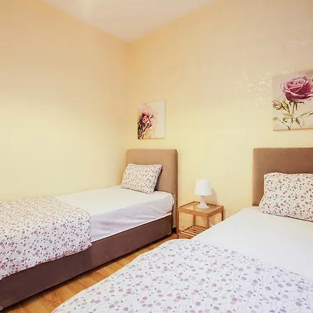 Apartment Fuarev - Halkali Area