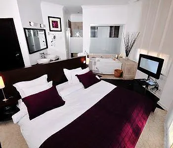 Seven Dreams Otel
