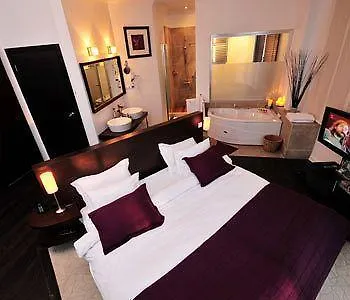 Otel Seven Dreams