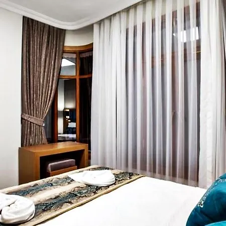 Ferman Hilal Hotel-special Category Estambul