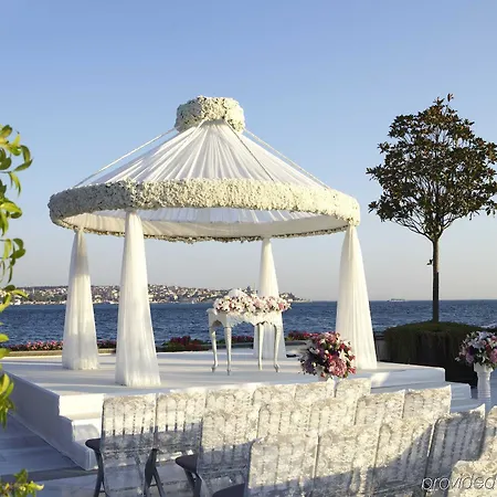Four Seasons At The Bosphorus מלון 5*