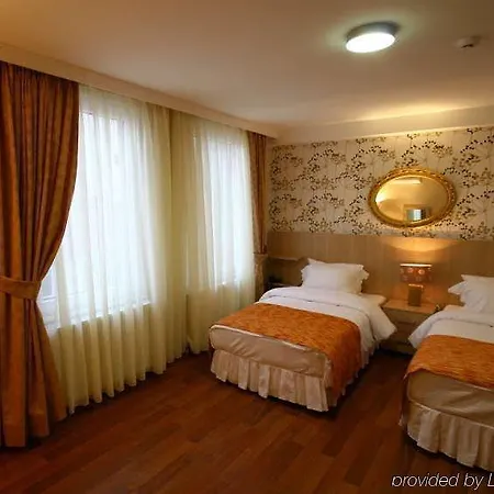 Arach Harbiye Hotel 4*