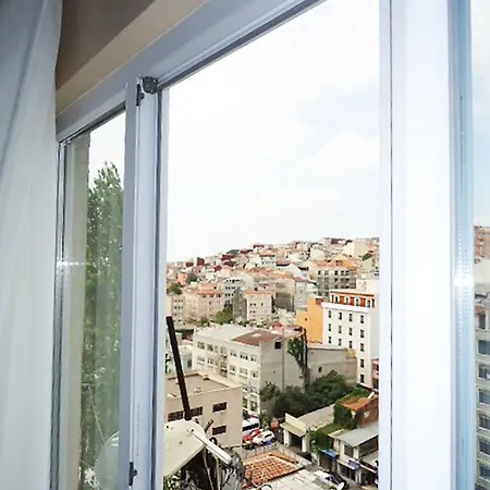 57 Taksim Harbiye 3*