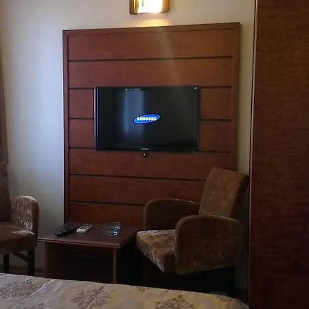 Nayla Istanbul