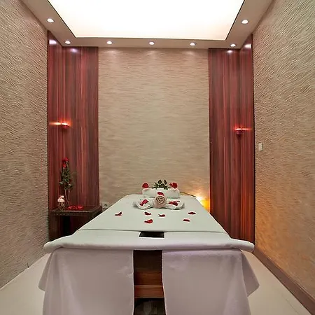Grand Madrid 3* İstanbul