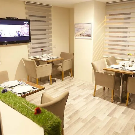 Nossa Pera Aparthotel