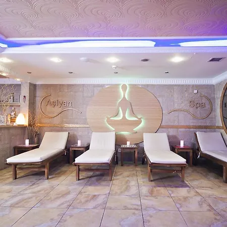 Отель Grand Asiyan 4*