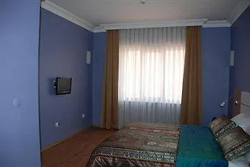Khalkedon מלון 2*