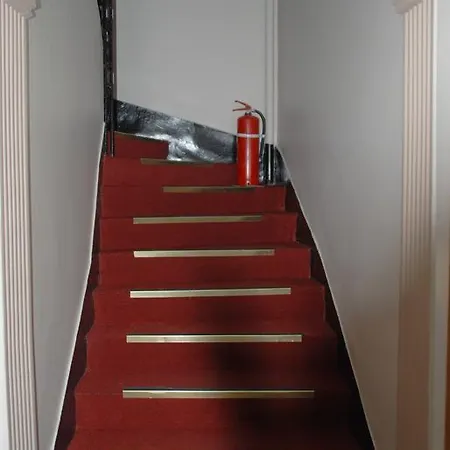 Safak Hotel Istanbul