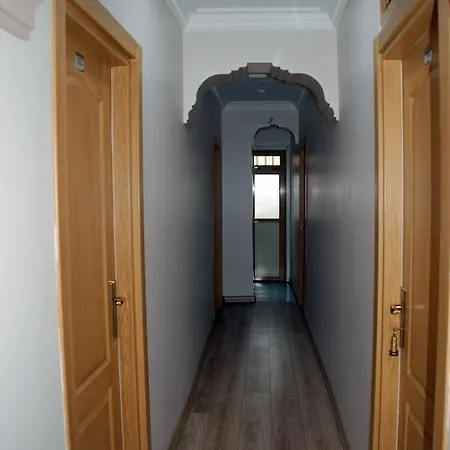 Safak Hotel 3*