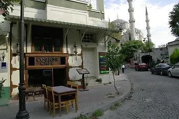Otel Sultan Corner 2*