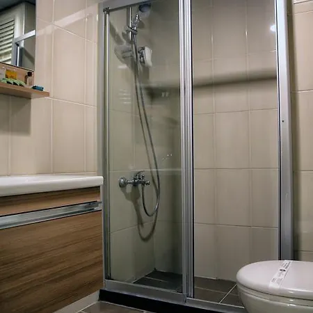 Akin Aparthotel
