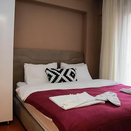 Akin Aparthotel 3*