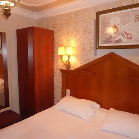 Hotel Port 3*