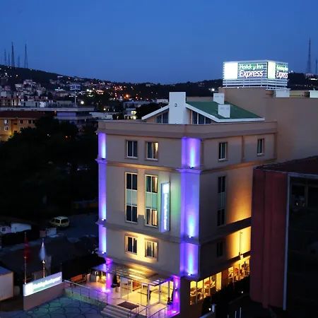 Express Istanbul-altunizade By Ihg 3*