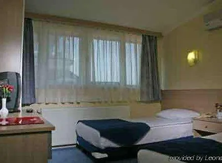 Olimpiyat Otel 3*