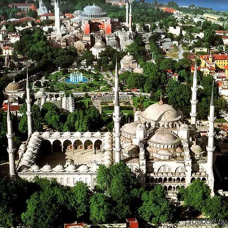 Vera Istanbul