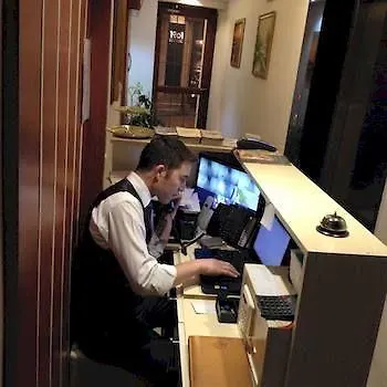 Mara Hotel 3*