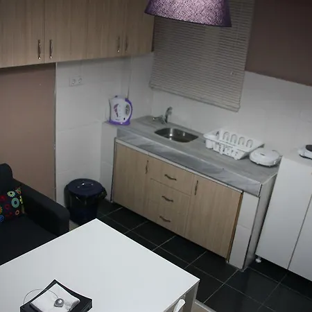 A'la House Aparthotel 3*