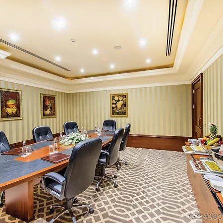 Elite World Taksim 5*
