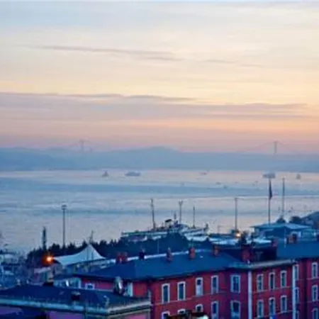 Hurriyet İstanbul