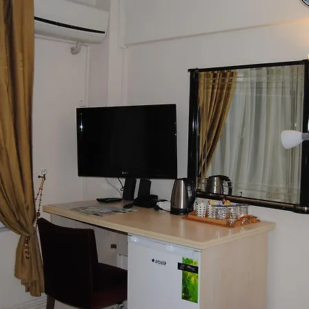 Falcon Apartment *