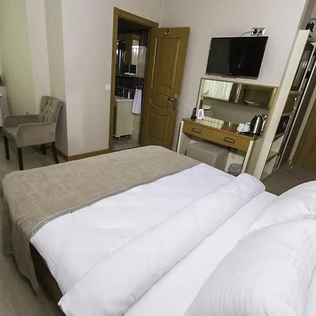 De Maison 3*